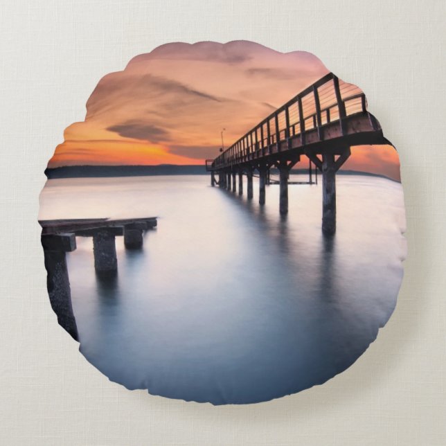 Twin Spits Round Pillow (Front)