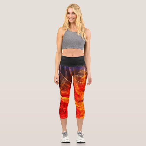 Twisted Atmosphere _ Capris Leggings