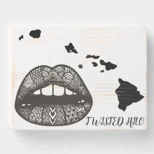 TWISTED HILO LIPS WALL ART WOODEN BOX SIGN