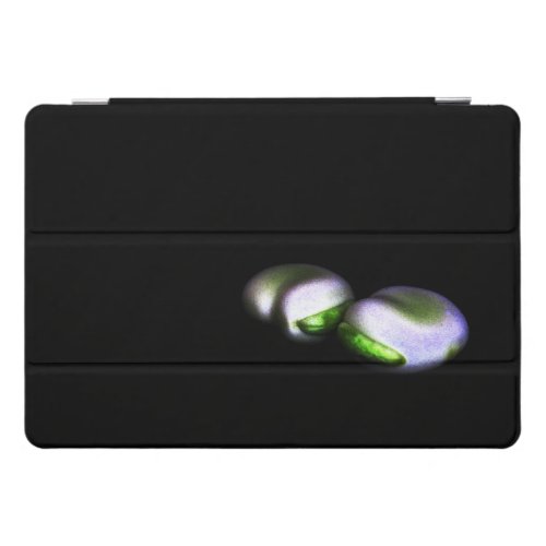 Two Broad Beans ipacna iPad Pro Cover