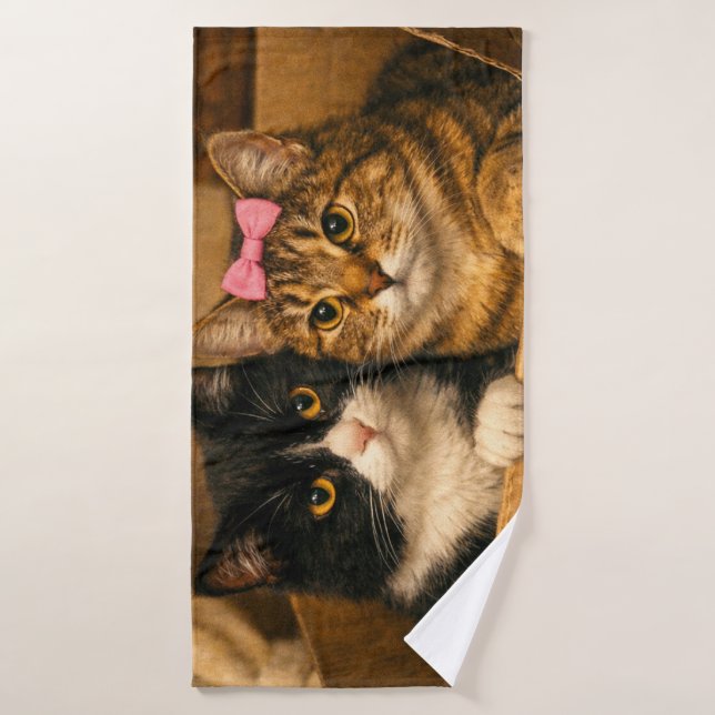 "Two Cats in a Cardboard Box – Cozy Bath Towel (Bath Towel)