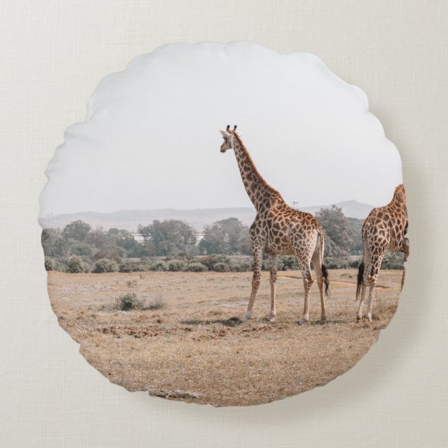 TWO GIRAFFES ROUND PILLOW (Front)