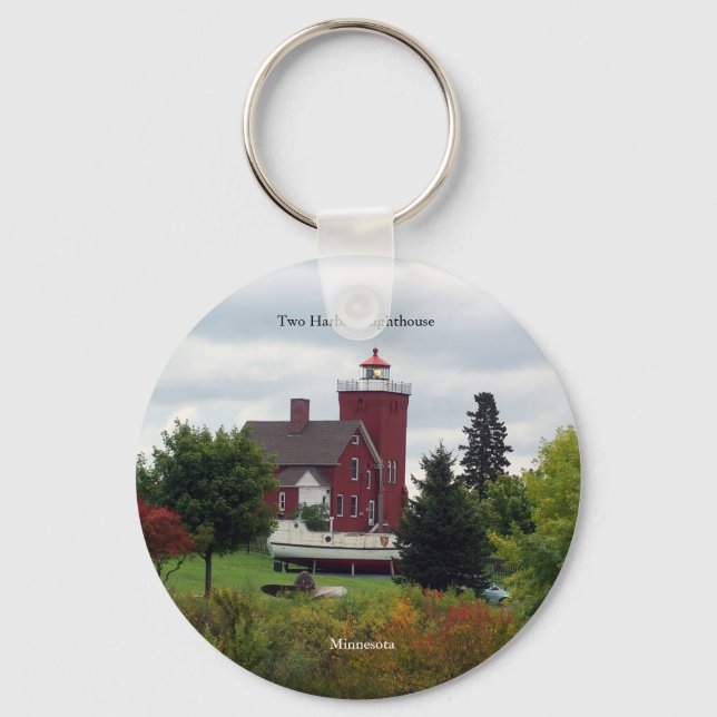 Two Harbors Lighthouse & boat key chain (Front)