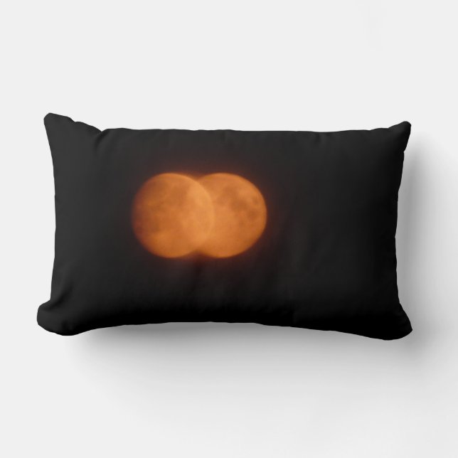 Two moons lumbar pillow (Front)