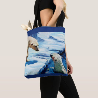 two polar bears print tote bag