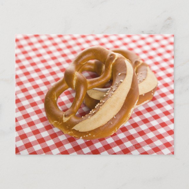 Two pretzel on checkered tablecloth postcard (Front)