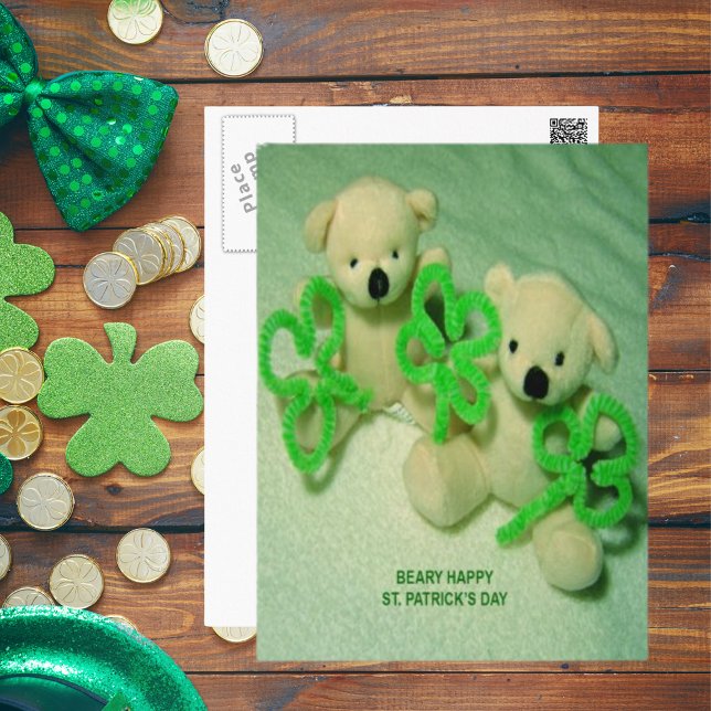 Two Teddy Bears & Shamrocks St Patricks Day Postcard (Two Teddy Bears with Shamrocks Postcard)