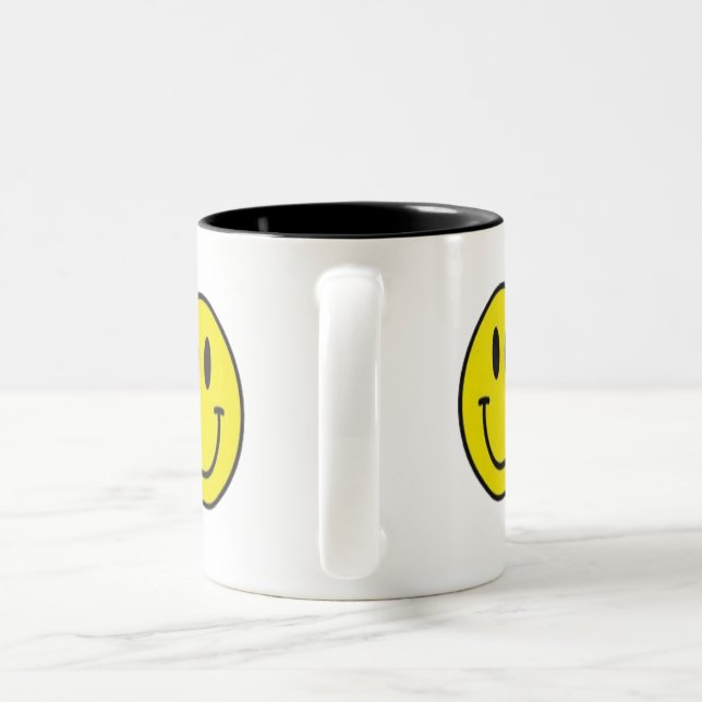 Two Tone 11 oz mug Smiling Bear (Handle)