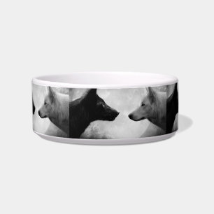 Two wolves facing each other bowl
