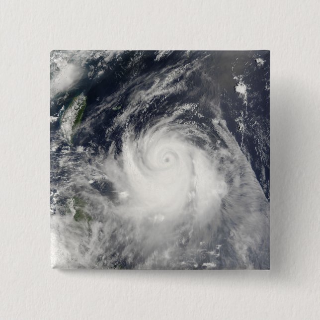 Typhoon Ewiniar Button (Front)