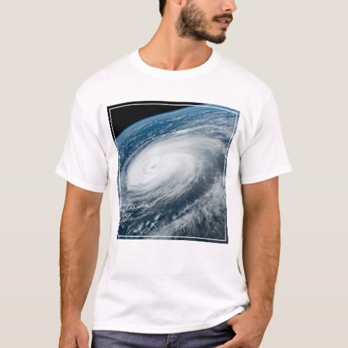 Typhoon Hinnamnor T_Shirt