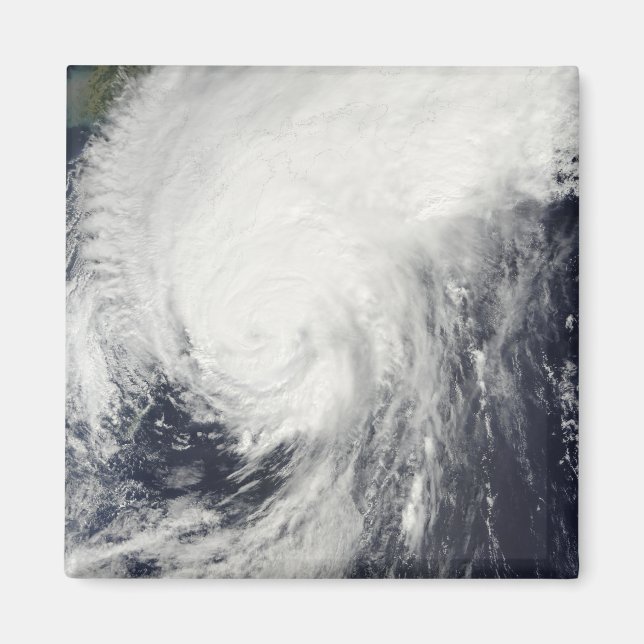 Typhoon Melor approaching Japan Magnet (Front)