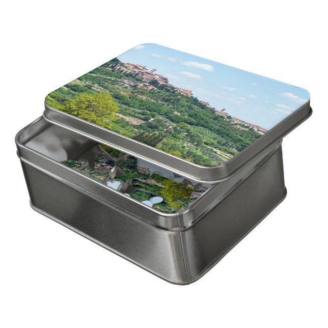 Typical Traditional Village in Tuscany - Italy Jigsaw Puzzle (Lid Open)