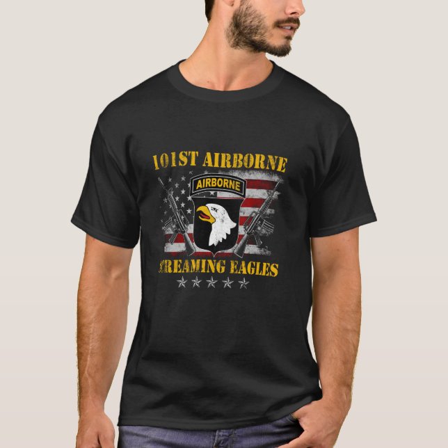 U S Army 101st Airborne Division Veteran Screaming T-Shirt (Front)