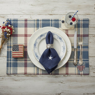 UA 250 American Plaid Shield Motif ID1301 Cloth Placemat