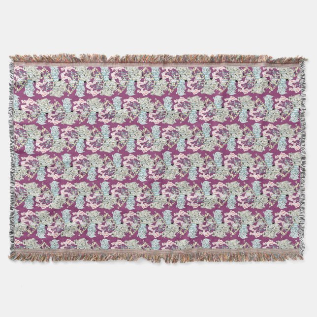 uBaR DoOdLe Throw Blanket (Front)