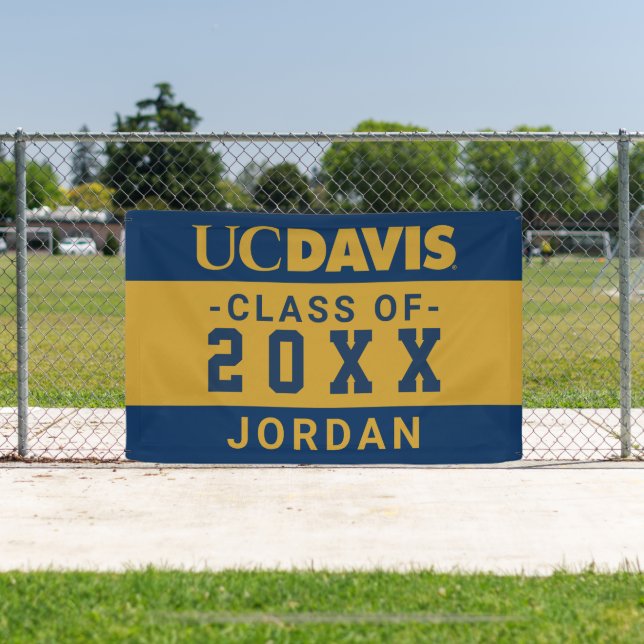 UC Davis Wordmark | Graduate Class of Banner (Insitu)