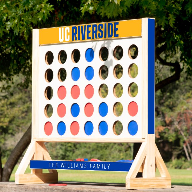 UCR Scotty Bear Mascot Shield Fast Four (Lawn)