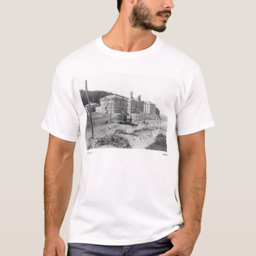 UCSF 1900  T_shirt