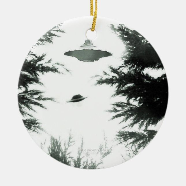UFO Friends Ornament (Front)