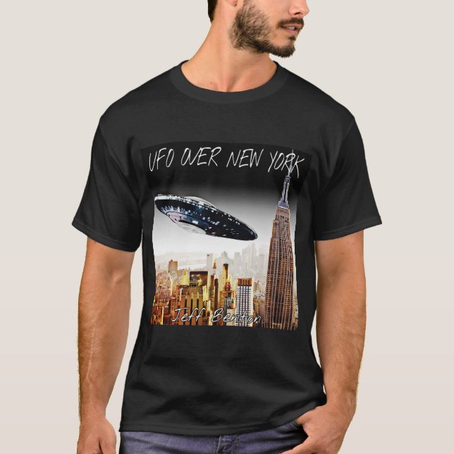 UFO OVER NEW YORK FAN T-SHIRT (Front)
