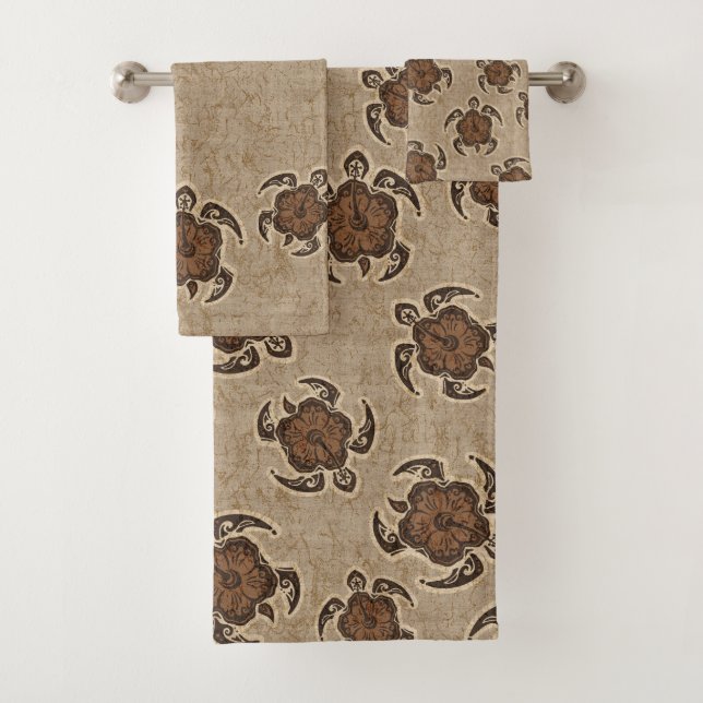 Uhane Honu Batik Hawaiian Turtle Coordinate -Brown Bath Towel Set (Insitu)