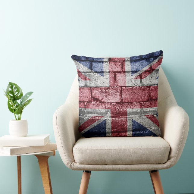 UK flag wall Throw Pillow (Chair)