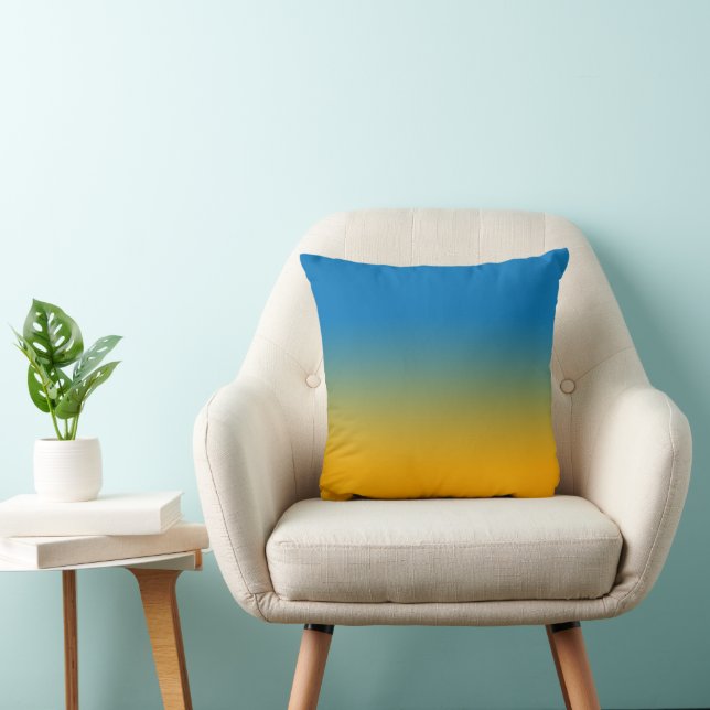 Ukraine, colors of freedom throw pillow (Chair)