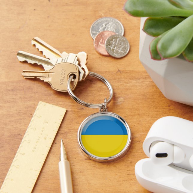 Ukraine flag keychain (Desk)