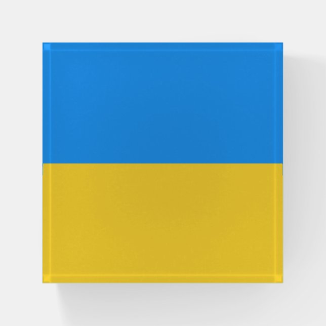 Ukraine flag paperweight (Front)