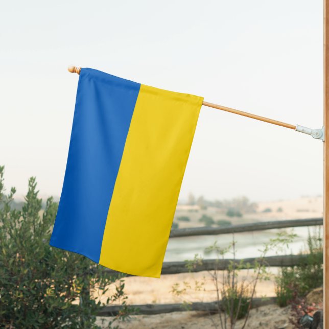 Ukraine Flag Weatherproof House Flag (Insitu (Back))