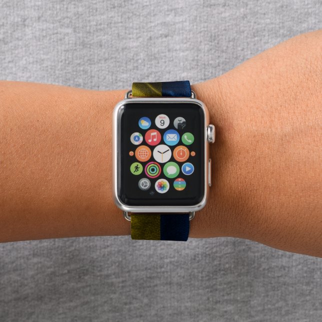 Ukraine silk flag apple watch band (In Situ)