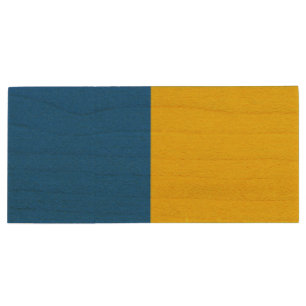 Ukrainian Flag (Ukraine) Wood Flash Drive