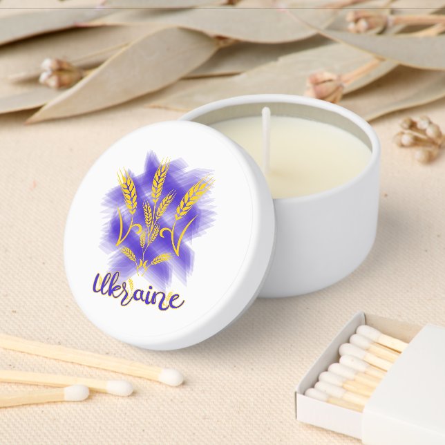 Ukrainian trident made of wheat ear mini candle favors (Insitu)