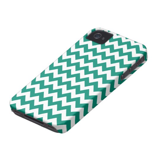 Ultramarine Green Chevron Iphone 4 or 4S Case (Bottom)