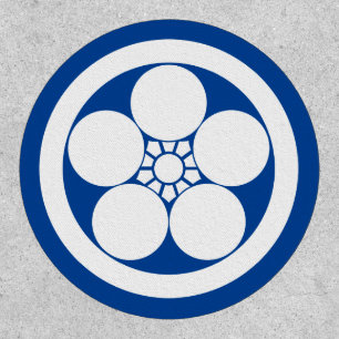 Umebachi-style plum blossom in a circle patch
