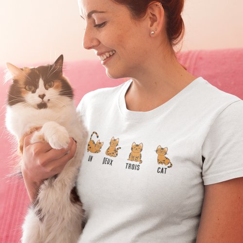 Un Deux Trois Cat Lover Teacher Gift Funny  T_Shirt