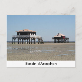 un souvenir postcard