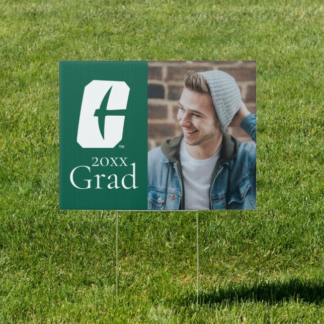 UNC Charlotte Grad Logo Sign (Insitu)
