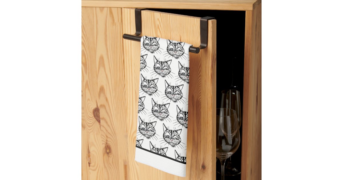 Uncommonly Creative™ Kitty Wink