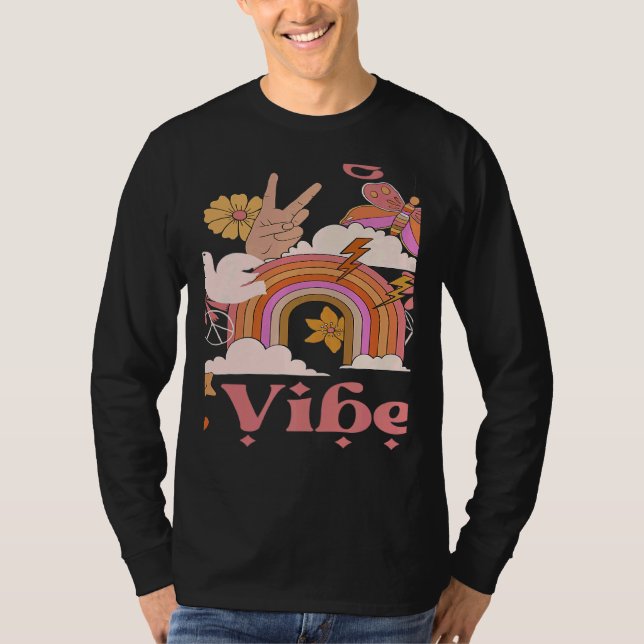Undergrad Vibes School Groovy Retro Boho Rainbow C T-Shirt (Front)