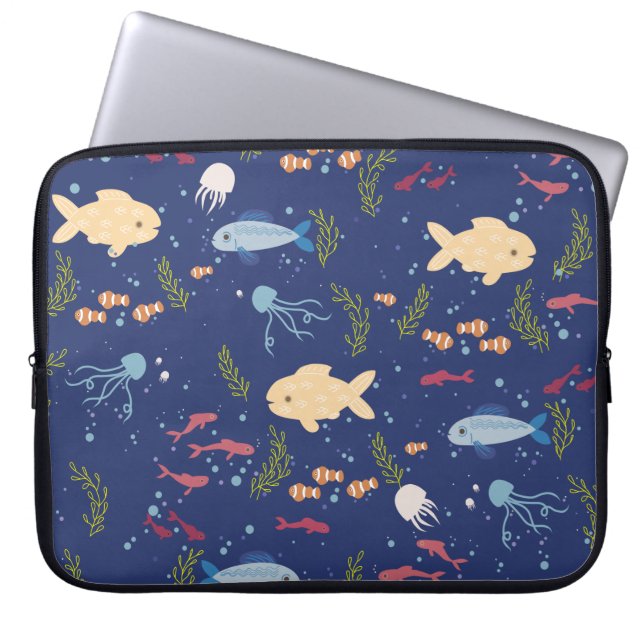 Underwater world laptop sleeve (Front)