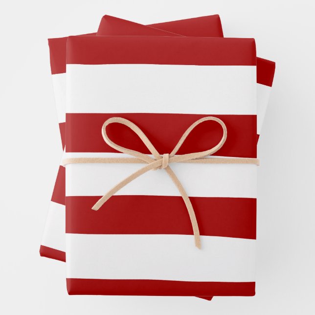 Uneven Stripes in Red and White Wrapping Paper Sheets (In situ)