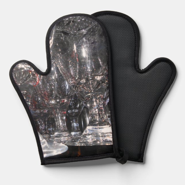 Unfurling That Never Feels Static Oven Mitt (Front/Back)