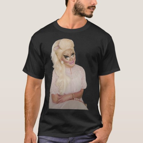 UNHhhhEp23quotTwitterQuestionsquotTrixie T_Shirt