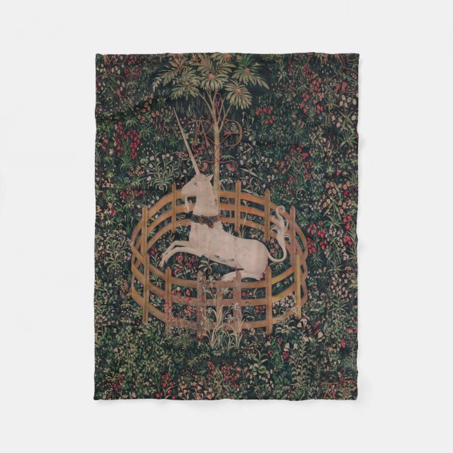 Unicorn Hunt Medieval Art - Unicorn Rests in Garde Fleece Blanket (Front)
