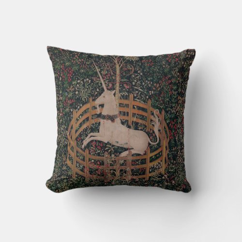 Unicorn Hunt Medieval Art _ Unicorn Rests in Garde Throw Pillow