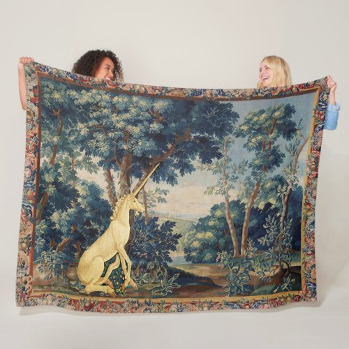 UNICORN IN WOODLAND LANDSCAPETREESGREENERY FLEECE BLANKET