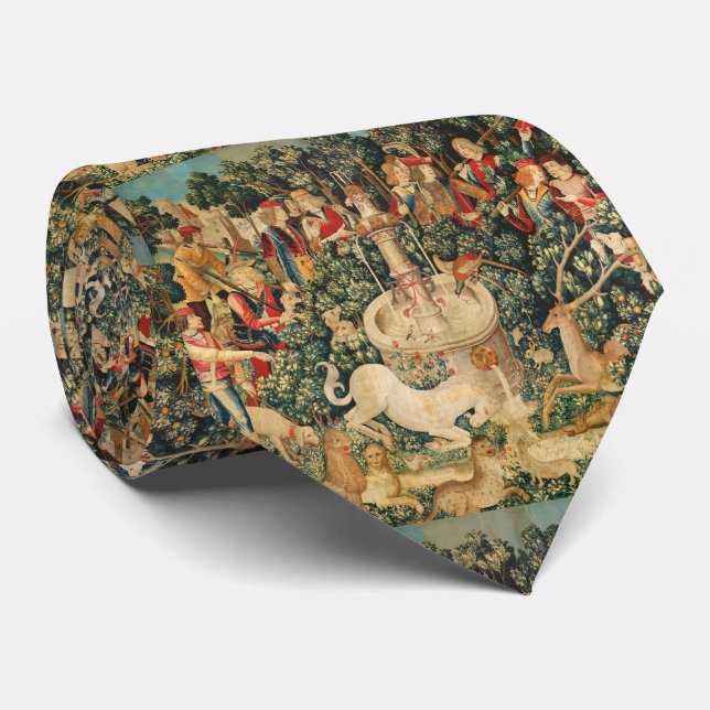 UNICORN IS FOUND / Fountain and Other Animals Neck Tie (Rolled)