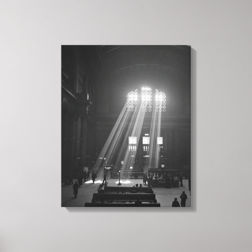 Union Station Waiting Room 1943 Canvas Print